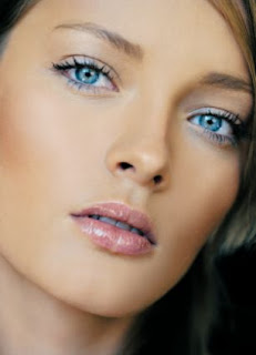 eye makeup for blueish eyes