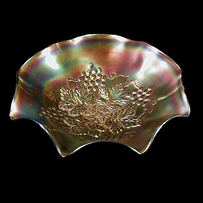 EAPG Amethyst Carnival Grape Leaf Bowl