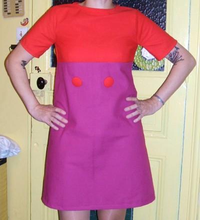  I sew my new 60s dress , red and purple match ! 1960 60s fashion mini dress twiggy sew sewing mode années 60 1960 couture robe