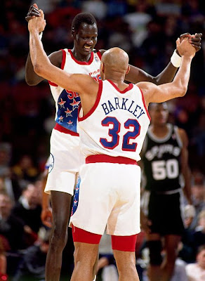 Manute Bol - the tallest Player in NBA www.coolpicturegallery.net