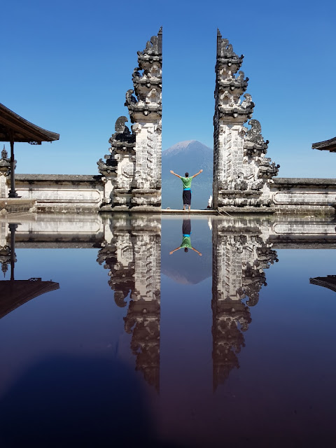 Porta del Tempio Penataran Agung Lempuyang temple-Bali