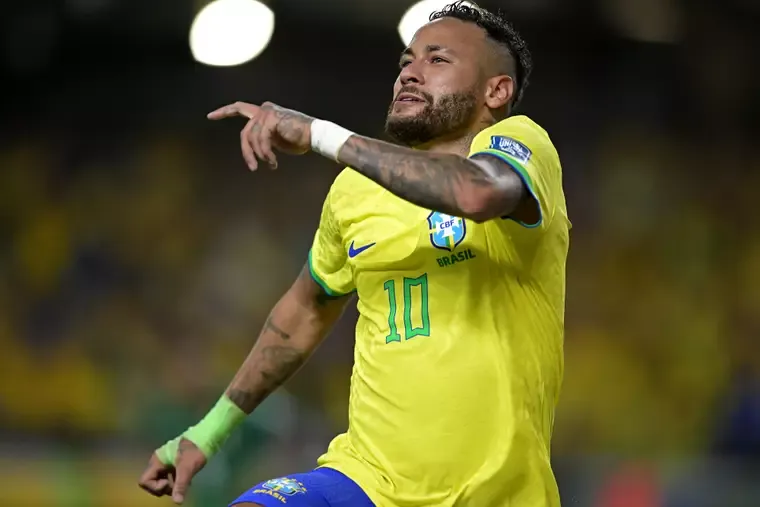 Neymar drops masterclass in his first Brazil game for six months as Pele's record broken