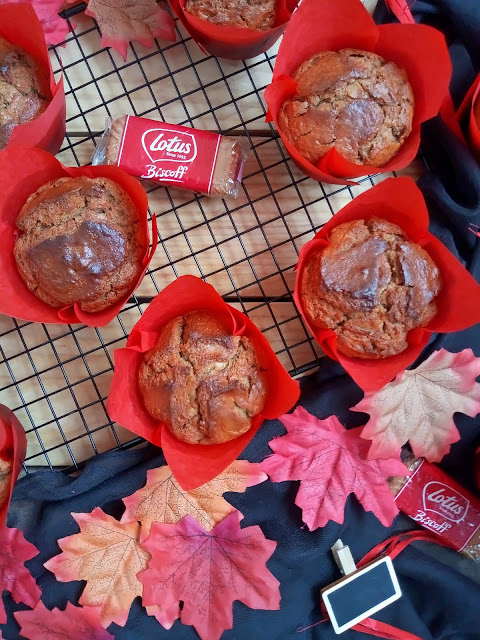 Muffins de higos y crema de galletas Lotus Desayuno, merienda, postre, magdalenas, otoño, brevas, horno, sencillo, fácil, rico, jugosos, esponjosos, tiernos, cuca