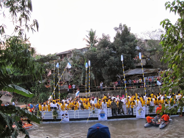 ペニャ・フランシア(penafrancia festival)祭り