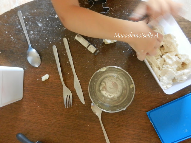 || Activité : "Cuisiner" avec de la pâte à sel