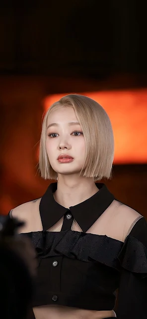 Mizuki Ogawa (小川 美月; born Aug 12, 1995), better known as Léa (formerly known as Hana), is a Japanese actress, singer, and the leader of the Kpop girl group Secret Number formed by VINE Entertainment. Léa made her debut with Secret Number on May 19, 2020 at the age of 24.