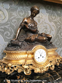 Art Museum Riga Bourse gilded clock