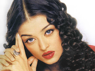 Actress Aishwarya Rai Bachchan Hairstyle Picture gallery