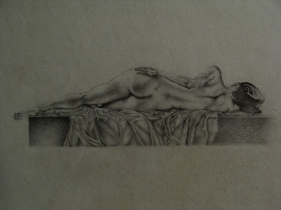 Dibujo mujer desnuda acostada RAT