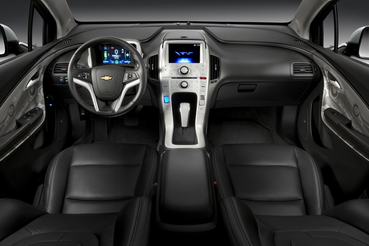 2011 Chevrolet Volt Interior