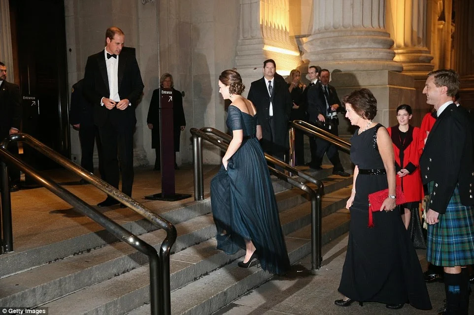 Kate Middleton dazzles in a blue gown at the St. Andrews University Fundraiser in New York