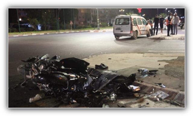 🚨 حادث سير مميت يؤثر على مدينة طنجة بوفاة شابين في حادث تصادم بين سيارة للنقل السري ودراجة نارية
