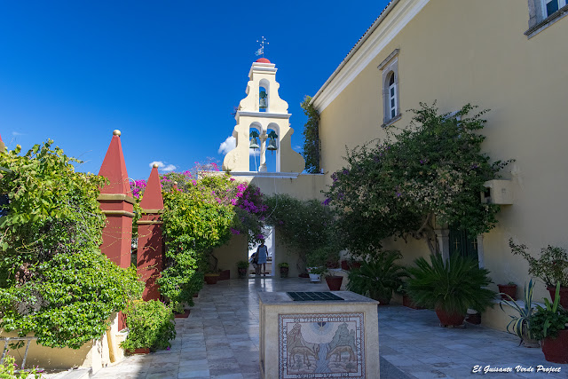 Monasterio de Paleokastritsa - Corfu por El Guisante Verde Project