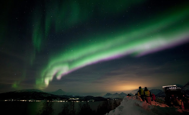 https://carolcliche.blogspot.com.es/2016/11/en-busca-de-las-auroras-boreales-en.html