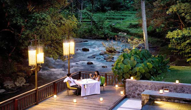 RESTORAN PALING ROMANTIS DI PULAU BALI