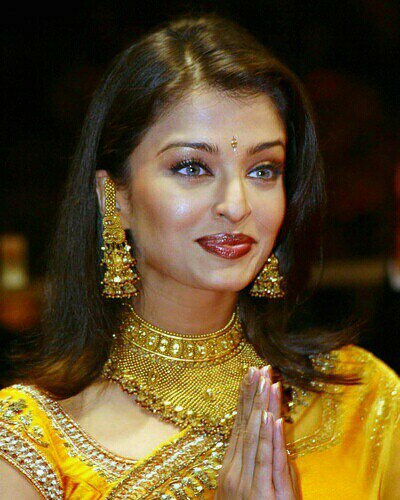 Hottest Girl   on Aishwarya Rai       Cooool Girls Wallpaper