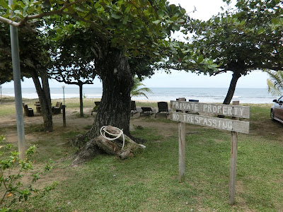 Batu Luang & a stop over at Tempurung Seaside Lodge