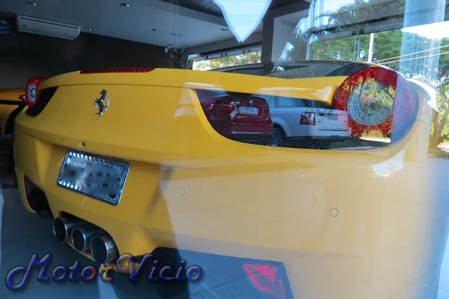 Ferrari F-458 Itália 2011 - Z8 Motors - Lago Sul - Brasilia