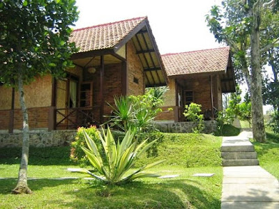 villa resort bogor sukabumi luas