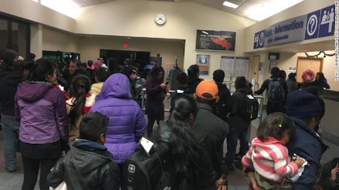 iCE Drops off large All group of migrants at El Paso bus terminal police say