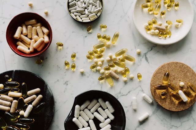 Health Benefits Of Vitamin B12 and Side Effect