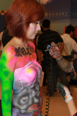  Cantik on Spg Cantik Sexy Cewek Gadis Body Painting Pameran Bugil Telanjang 8