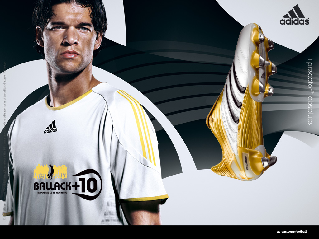 FIFA 2010 fever Michael Ballack and Ronaldinho Wallpaper