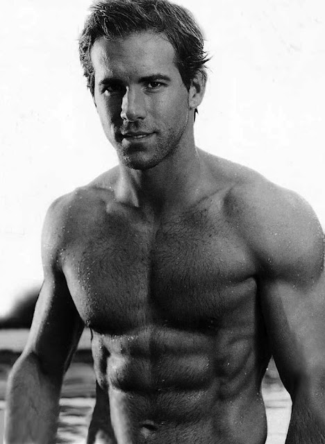 ryan reynolds body fat. Mr 5% ody fat, Ryan Reynolds