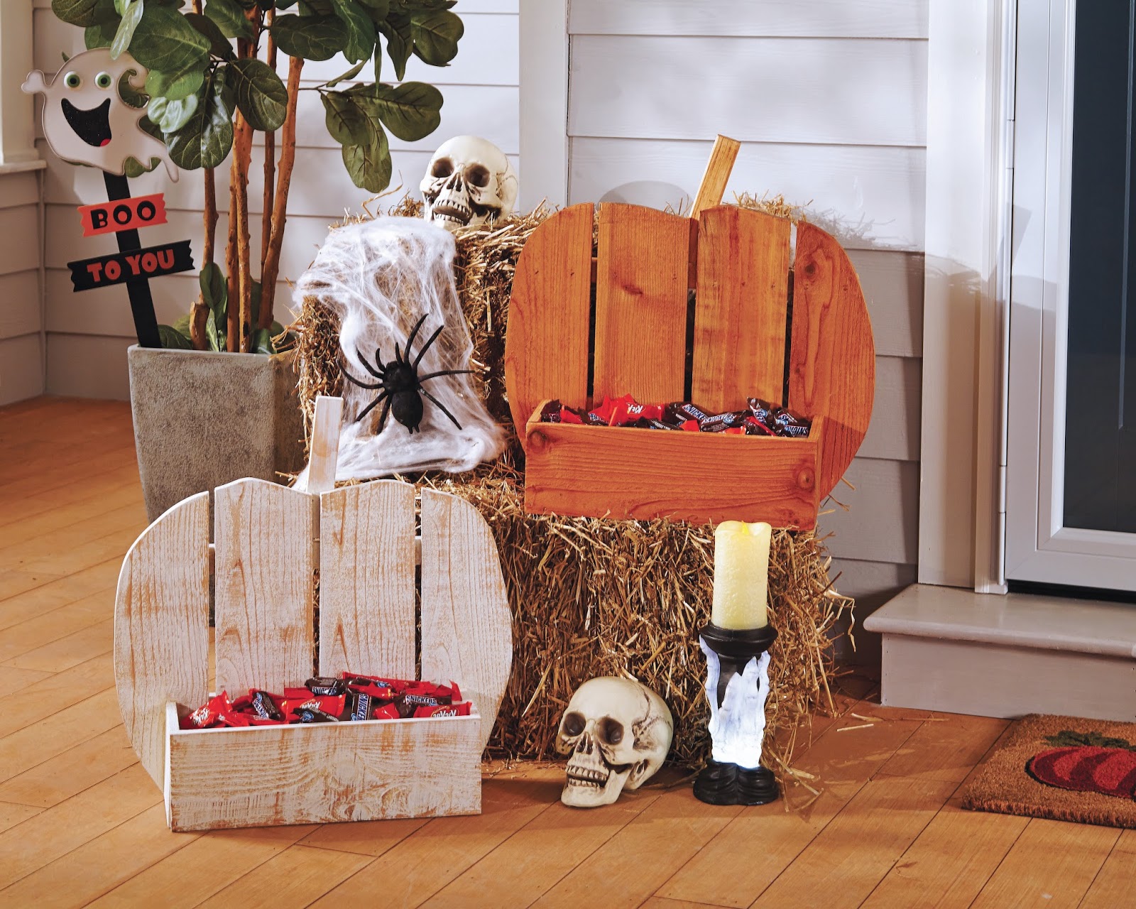The Yellow Cape Cod Learn To Make A DIY Rustic Pumpkin Stand 