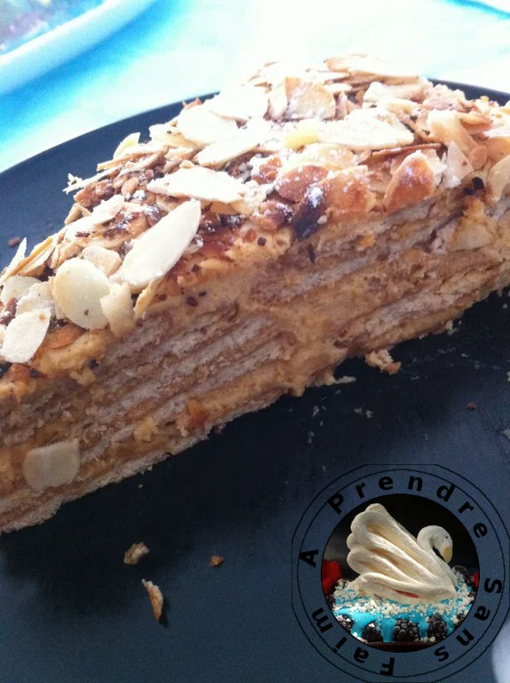 Gâteau de biscuits au caramel « Bolo de bolacha com baba de caramelo »