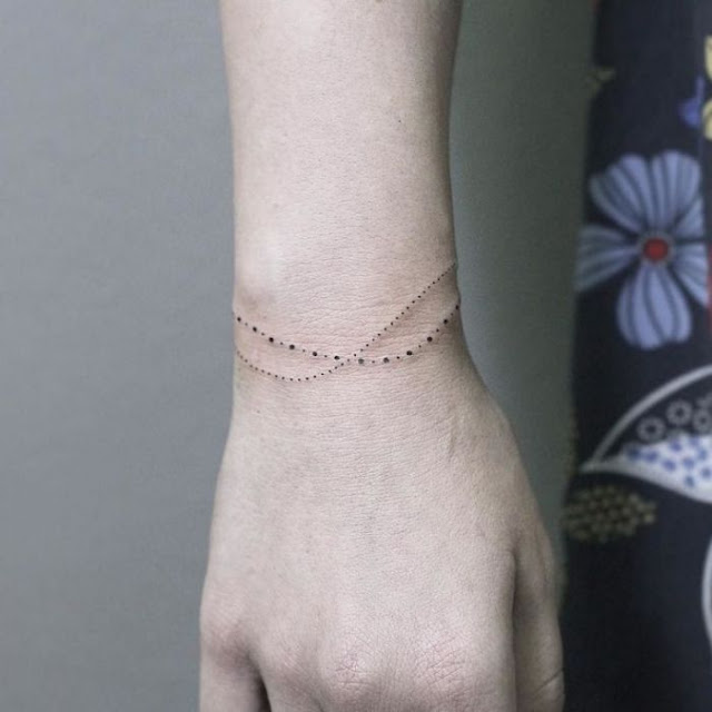 38 ideias para braçadeiras de tatuagens femininas