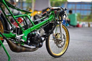 gambar motor drag tahun ini