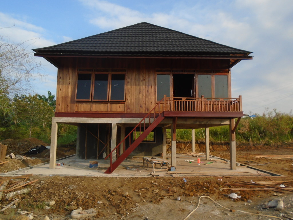 Jual Rumah  Kayu  I Rumah  Panggung Palembang  I 081373447722