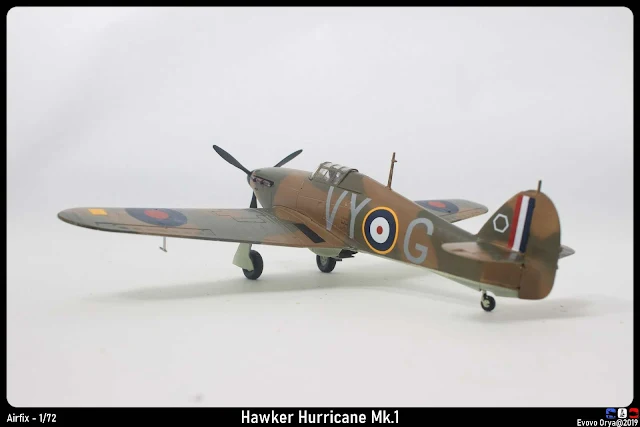 Maquette de l'Hurricane MkI d'Airfix au 1/72.