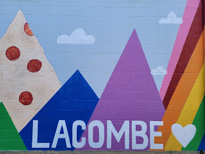 Lacombe Alberta mural.