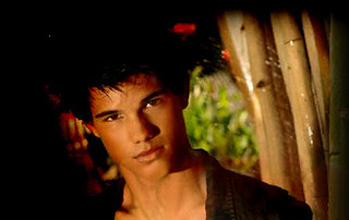 Taylor Lautner [Hollywood Actor]