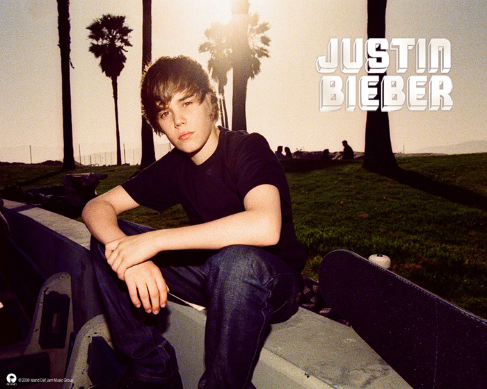 justin bieber wallpapers 2009. justin bieber 2009 wallpaper.