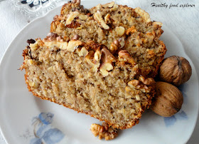 Wegański chlebek bananowy z orzechami