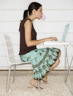 [Image: chewing-gum-while-working-on-laptop.JPG]