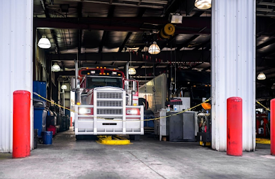 Semi Truck Repair Shop