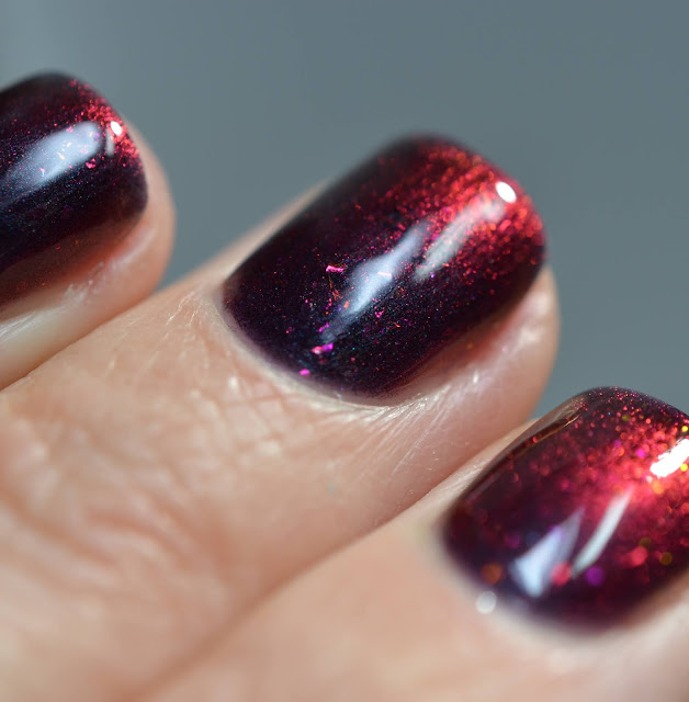 Girly Bits Midnight Sun HHC swatch