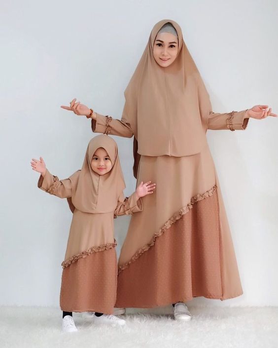 15 Model  Baju Gamis  Couple Ibu  dan Anak Untuk  Lebaran 2022 