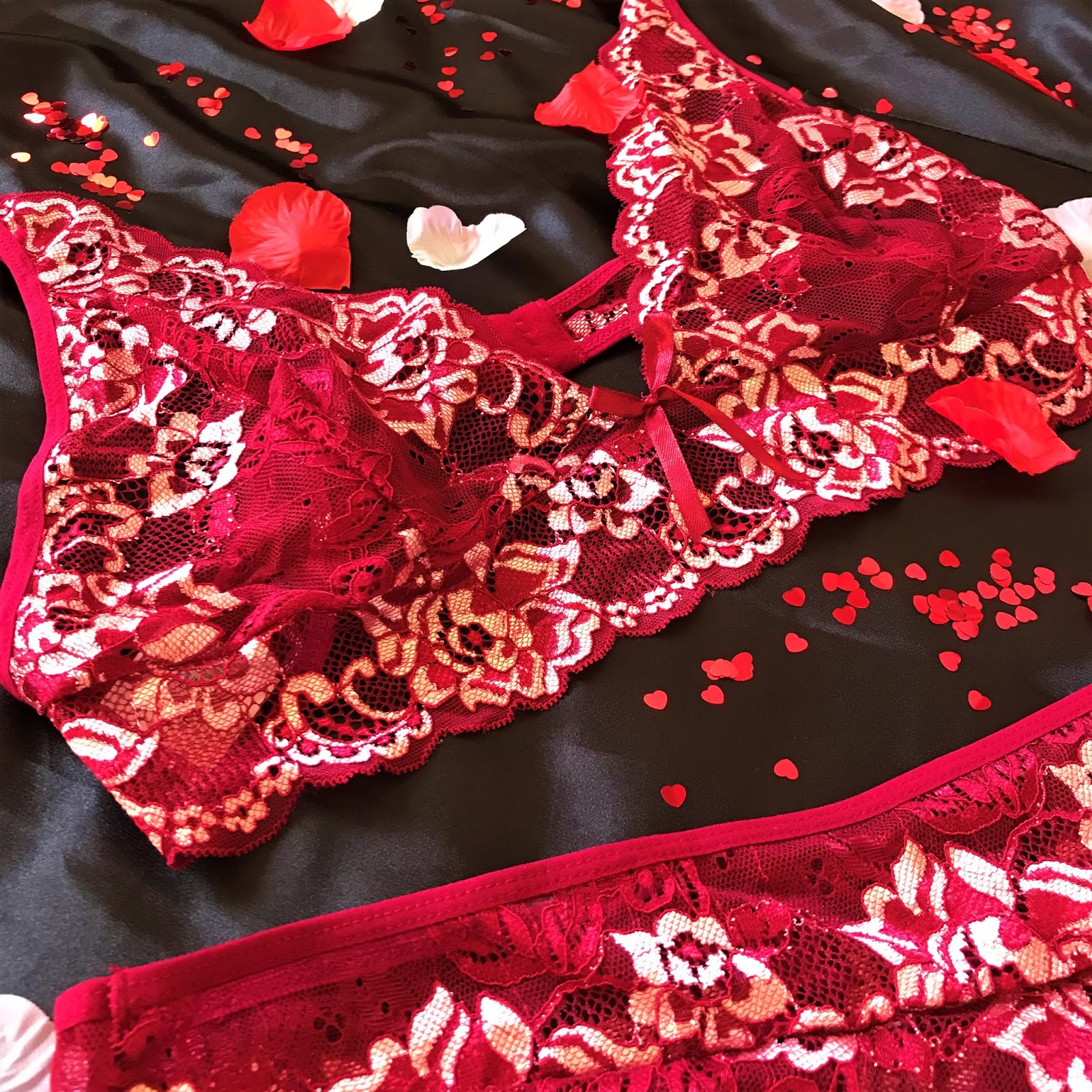 Affordable SHEIN Valentines Lingerie Haul ❤ - ○ Laura Thornberry ○  Lifestyle Blogger ○ London Based ○