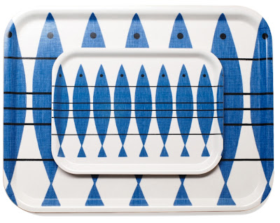 trays with herring pattern