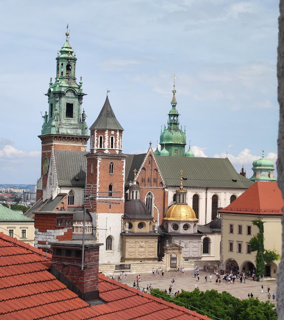 Vistas del exterior Castillo de Cracovia