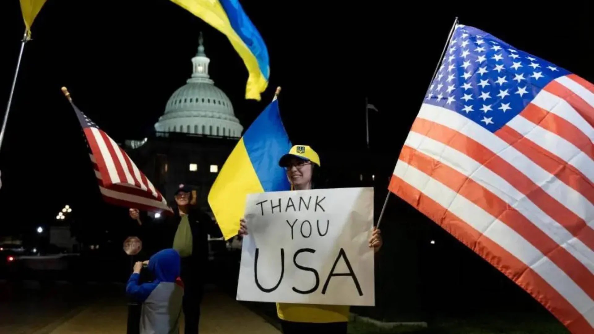 El Congreso de EE.UU. aprueba esperada ayuda militar a Ucrania