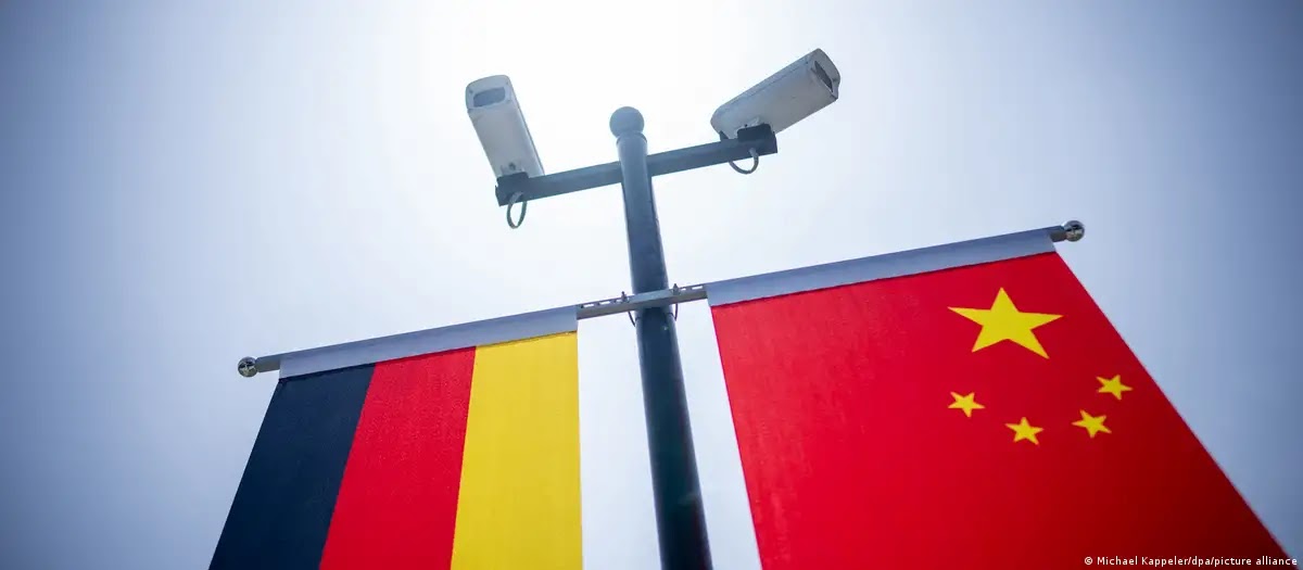 Detienen a ultraderechista alemán por sospecha de espionaje