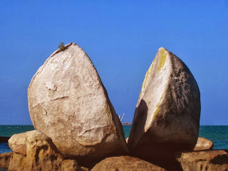 Split Apple Rock, Misteri Batu Yang Terbelah