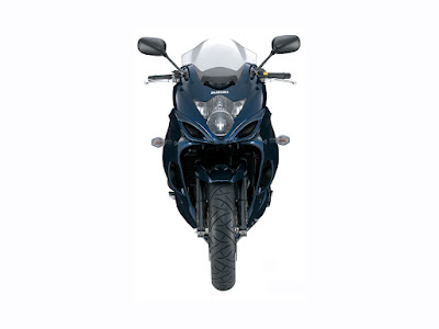 Suzuki_GSX1250FA_2011_1600x1200_front