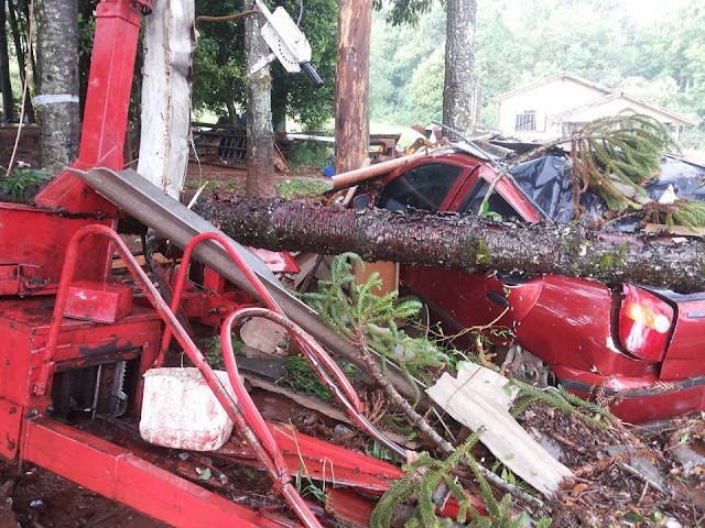 Confira fotos do temporal desta quinta-feira na propriedade rural de Mário Onesko 